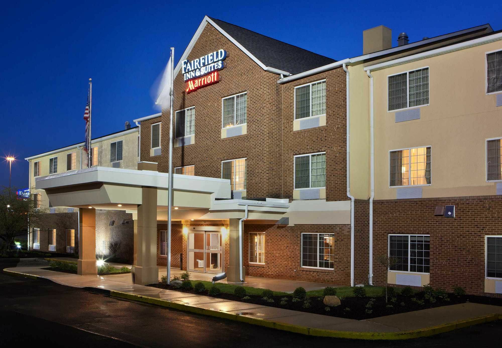 Fairfield Inn And Suites By Marriott Cincinnati Eastgate Buitenkant foto